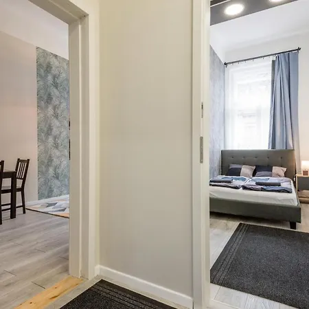 Apartment O Street 3 Bedroom Stylish Budapest