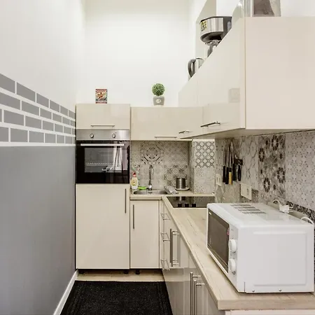 O Street 3 Bedroom Stylish Appartement *