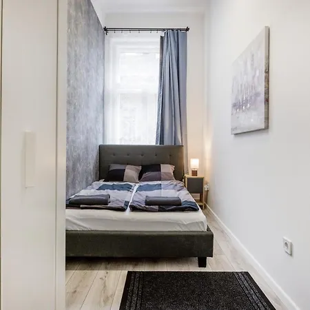 O Street 3 Bedroom Stylish Appartement *