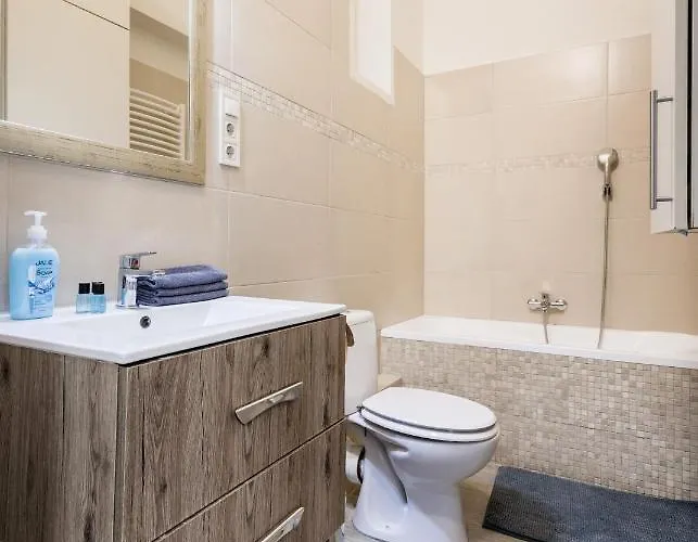 Lejlighed O Street 3 Bedroom Stylish *